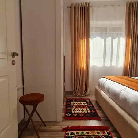 Zaimeen In Bllok Area