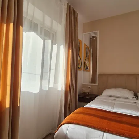 Apartment Zaimeen In Bllok Area Tirana