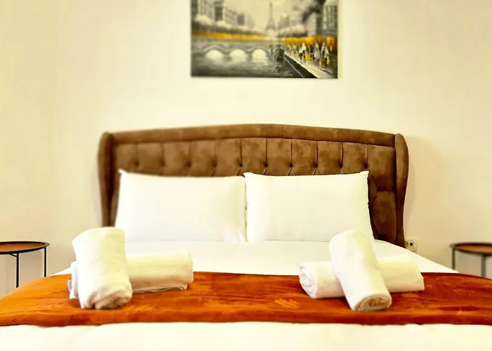 アパート Zaimeen In Bllok Area *