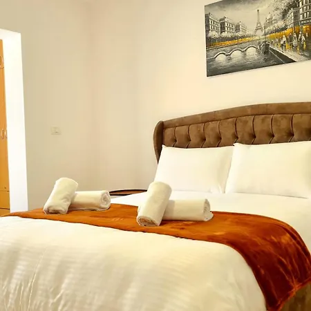 Apartment Zaimeen In Bllok Area *