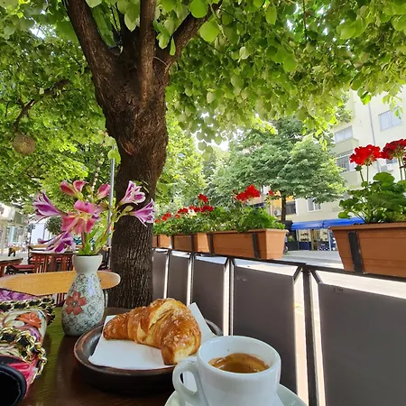 Apartmán Zaimeen In Bllok Area *