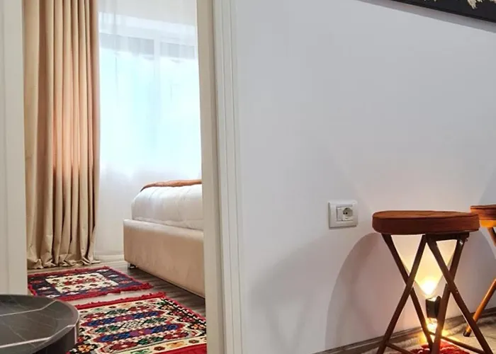 Apartment Zaimeen In Bllok Area *