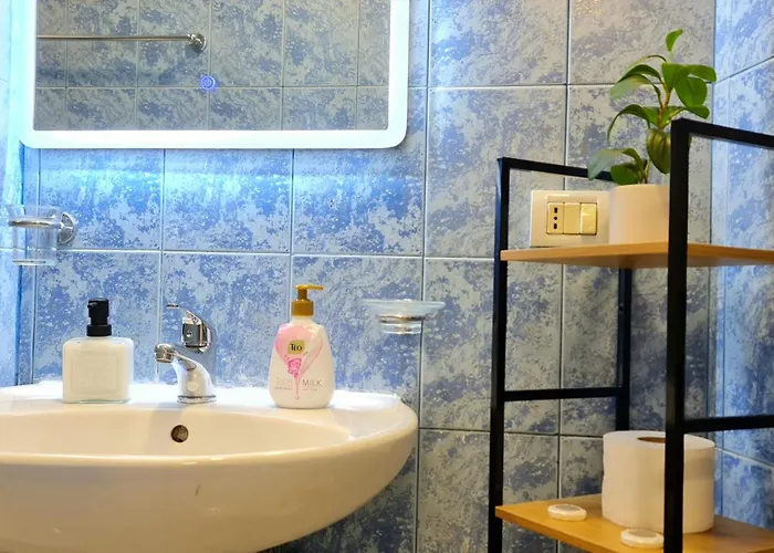 Zaimeen In Bllok Area Апартаменты